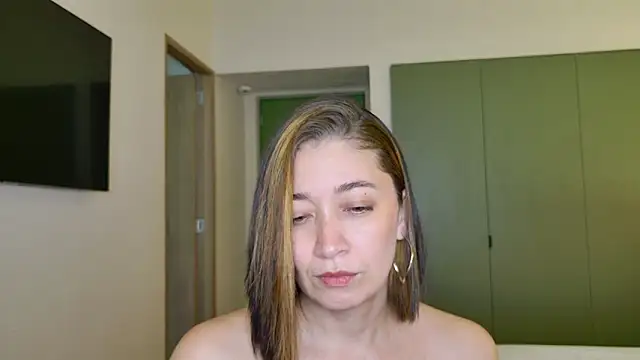 adarussell online show from May 2026 01:27:02 PM