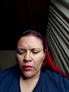 Snapshot of VickyColleman chatting on April 2026 05:16:01 AM VickyColleman online show from April 2026 05:16:01 AM