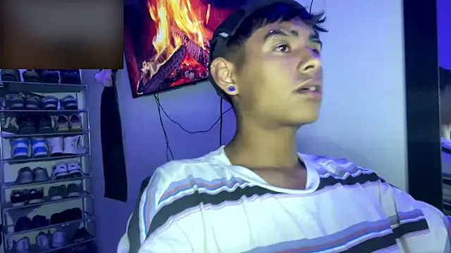  Billowy  online show from November 2025 11:48:02 PM