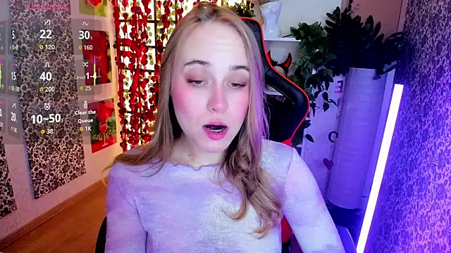 LianaBright online show from February 2026 02:10:01 AM