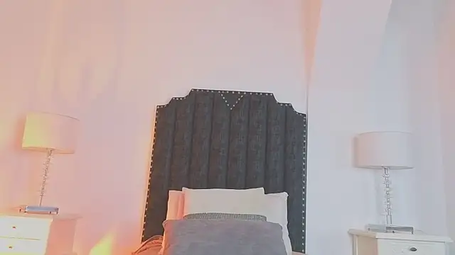 Snapshot of samanta_william chatting on September 2025 02:59:02 AM samanta william online show from September 2025 02:59:02 AM