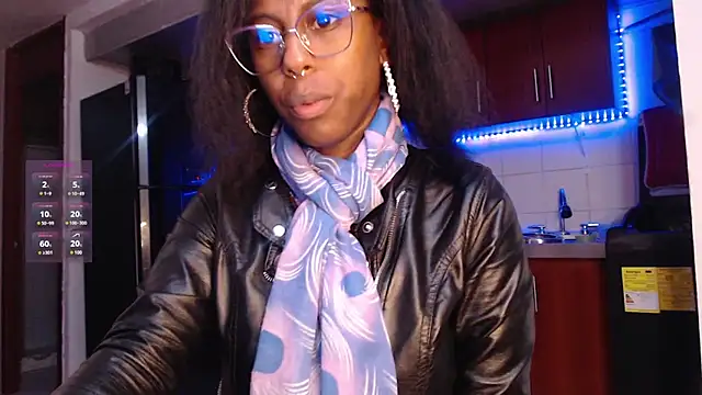 Snapshot of CoccoBele69 chatting on January 2025 12:58:02 AM CoccoBele69 online show from January 2025 12:58:02 AM