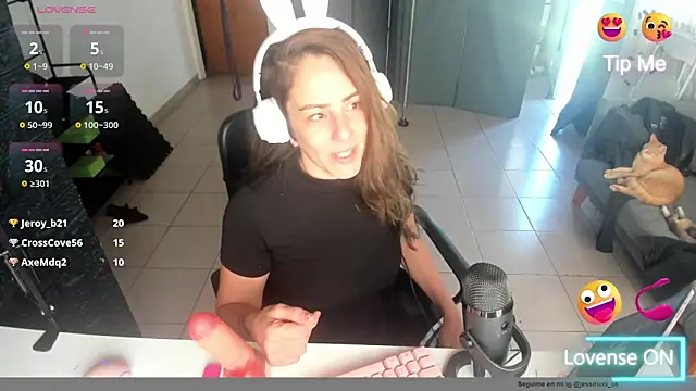 Snapshot of jessiburningheels chatting on March 2025 06:11:02 PM jessiburningheels online show from March 2025 06:11:02 PM