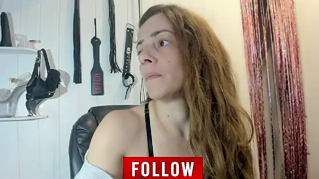 Snapshot of jessiburningheels chatting on October 2025 09:30:02 AM jessiburningheels online show from October 2025 09:30:02 AM