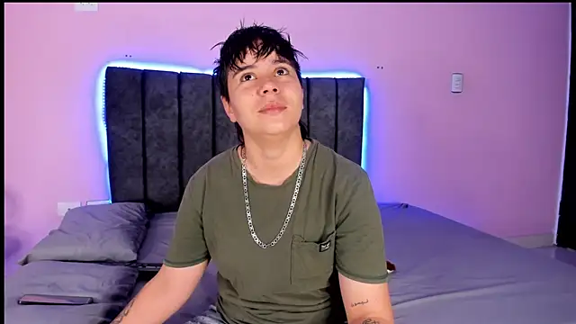 AbbySmiitth  online show from February 2025 12:17:01 PM