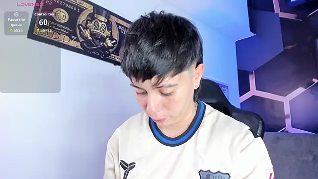 AbbySmiitth  online show from September 2025 05:25:01 PM