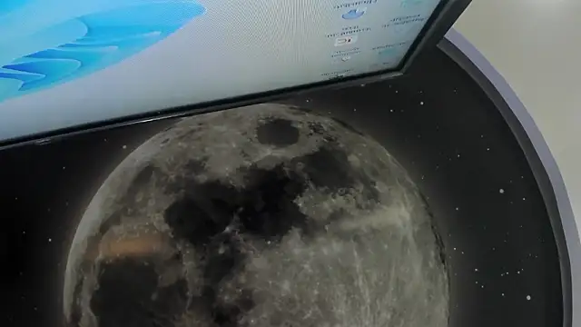 Snapshot of AbbySmiitth_ chatting on March 2026 02:04:02 AM AbbySmiitth online show from March 2026 02:04:02 AM