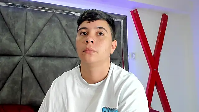 Snapshot of AbbySmiitth_ chatting on March 2026 05:30:01 PM AbbySmiitth online show from March 2026 05:30:01 PM