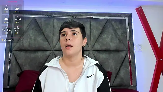 Snapshot of AbbySmiitth_ chatting on April 2026 11:05:02 PM AbbySmiitth online show from April 2026 11:05:02 PM