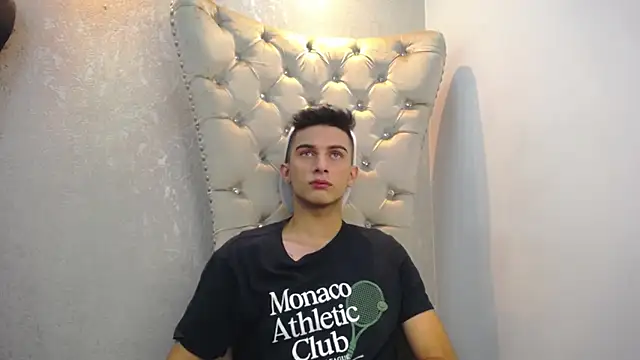 Snapshot of MrWilliseo chatting on December 2024 07:36:01 PM MrWilliseo online show from December 2024 07:36:01 PM