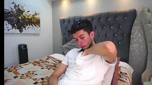 Snapshot of MrWilliseo chatting on March 2025 10:28:02 PM MrWilliseo online show from March 2025 10:28:02 PM