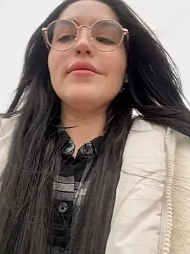 Snapshot of meow_girl chatting on December 2024 10:38:02 AM meow girl online show from December 2024 10:38:02 AM