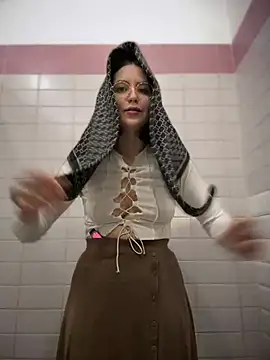 Snapshot of meow_girl chatting on January 2025 06:20:01 PM meow girl online show from January 2025 06:20:01 PM