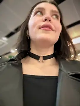 Snapshot of meow_girl chatting on January 2025 10:09:02 AM meow girl online show from January 2025 10:09:02 AM