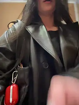 Snapshot of meow_girl chatting on January 2025 11:06:01 AM meow girl online show from January 2025 11:06:01 AM