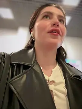 Snapshot of meow_girl chatting on January 2025 11:13:02 AM meow girl online show from January 2025 11:13:02 AM