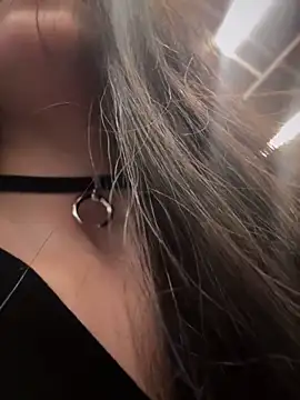 Snapshot of meow_girl chatting on February 2025 11:06:02 AM meow girl online show from February 2025 11:06:02 AM