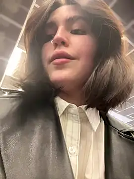 Snapshot of meow_girl chatting on March 2025 12:07:02 PM meow girl online show from March 2025 12:07:02 PM