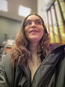 meow girl online show from January 2026 09:14:02 AM