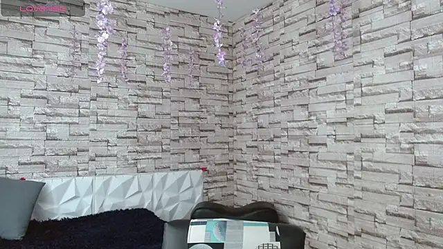 Vanse lust online show from September 2025 07:41:01 PM