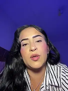 Snapshot of Miss_Ivy4 chatting on February 2025 01:54:01 AM Miss Ivy4 online show from February 2025 01:54:01 AM