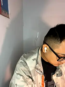 lixiaoshuai8 online show from November 2025 05:12:03 AM