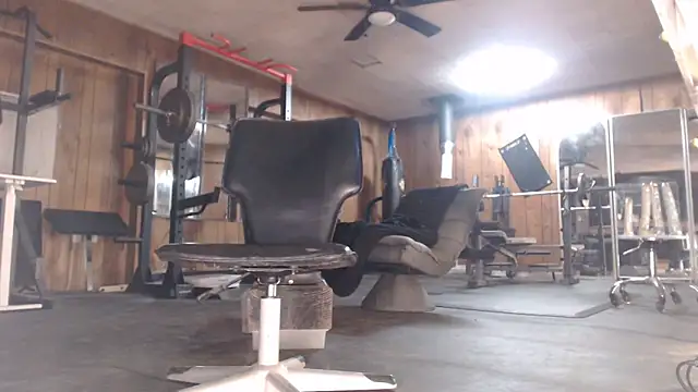 Snapshot of n8vpumpnhump chatting on April 2026 04:08:02 AM n8vpumpnhump online show from April 2026 04:08:02 AM