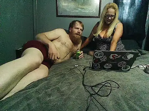 Snapshot of letsgetdirty1981 chatting on January 2025 02:51:02 PM letsgetdirty1981 online show from January 2025 02:51:02 PM