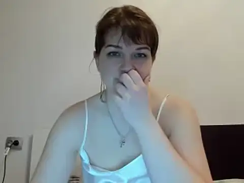 Snapshot of ElektraShine29 chatting on March 2025 08:49:01 PM ElektraShine29 online show from March 2025 08:49:01 PM