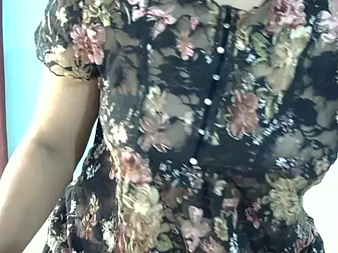 Snapshot of Nehasingh2024 chatting on October 2025 10:48:01 AM Nehasingh2024 online show from October 2025 10:48:01 AM