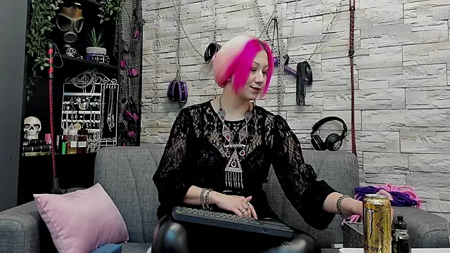 CruelMistress online show from December 2024 01:26:02 AM