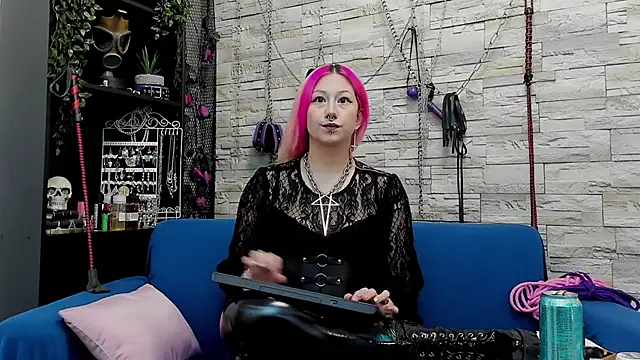 CruelMistress online show from December 2024 12:19:01 AM