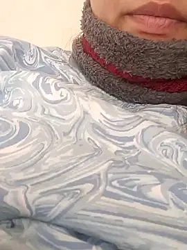 rituu07 online show from December 2024 04:53:02 AM