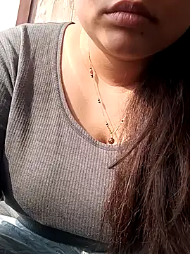 rituu07 online show from December 2024 04:56:02 AM