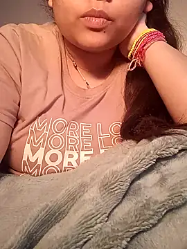 rituu07 online show from January 2025 11:16:01 AM