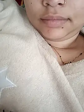 rituu07 online show from February 2025 04:28:02 AM