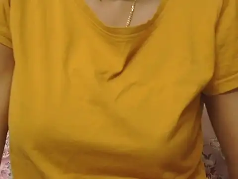  FluffyHxney  online show from October 2025 06:20:02 PM