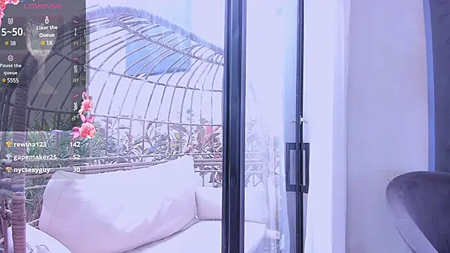 Venusflame   online show from March 2025 04:34:02 PM