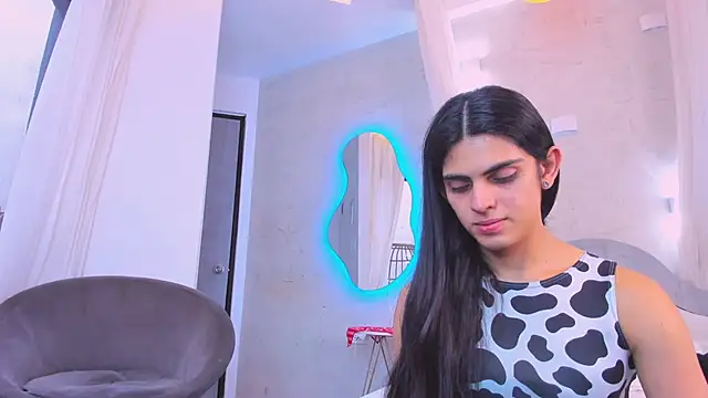 Venusflame   online show from September 2025 12:26:01 PM