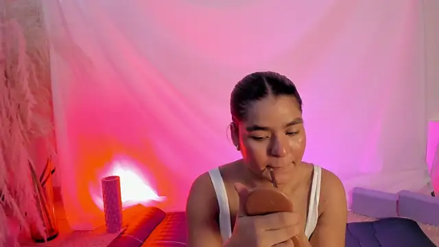 Snapshot of HayamiKioto chatting on September 2025 12:50:01 PM HayamiKioto online show from September 2025 12:50:01 PM