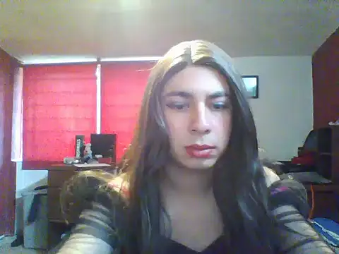 Yasmin Paez99 online show from December 2025 11:01:02 PM