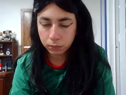 Yasmin Paez99 online show from June 2026 11:14:01 PM