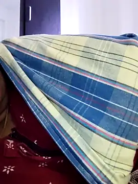 Snapshot of Tamilrojanew chatting on November 2025 06:00:02 AM Tamilrojanew online show from November 2025 06:00:02 AM