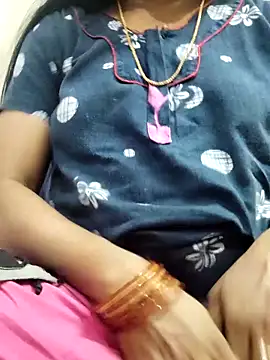 Snapshot of Tamilrojanew chatting on November 2025 08:28:01 AM Tamilrojanew online show from November 2025 08:28:01 AM