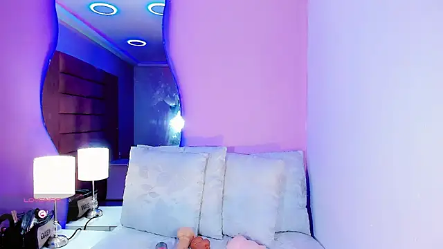 Shanelengel online show from February 2026 09:55:02 PM