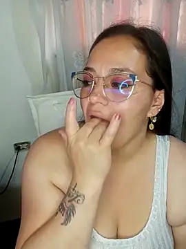 emily sweet13 online show from March 2025 10:13:02 PM