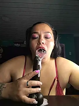 emily sweet13 online show from June 2026 01:40:01 AM