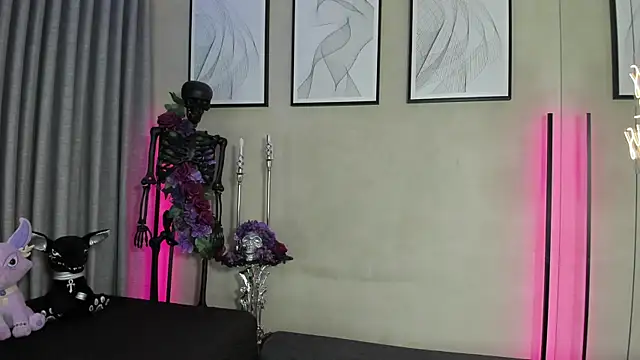 Snapshot of Morgan_Hilll_ chatting on October 2025 11:54:02 AM Morgan Hilll  online show from October 2025 11:54:02 AM