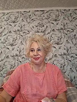 Snapshot of PALETT chatting on February 2025 02:12:02 PM PALETT online show from February 2025 02:12:02 PM