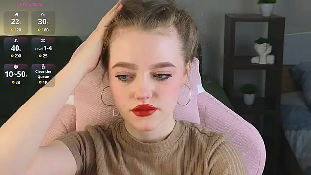 Eveleen Soleen online show from December 2024 07:32:02 PM